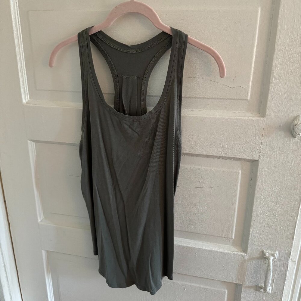 Lululemon Cool Racerback, size 6, grey green